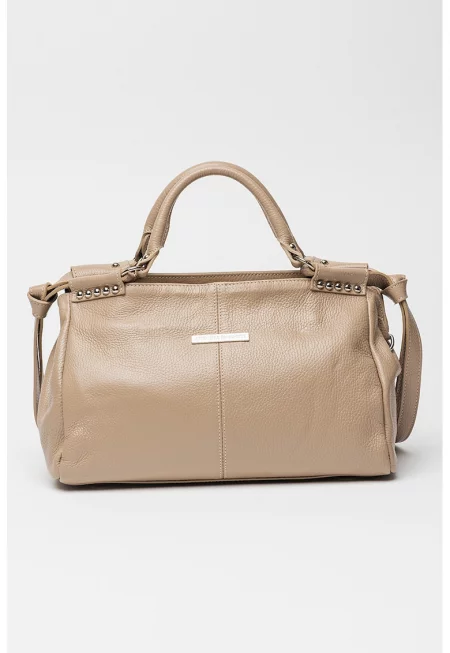 Ръчна чанта за метални нитове