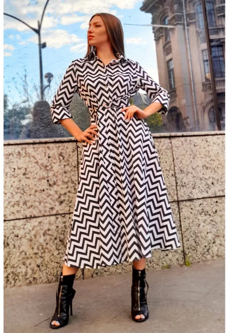 Разкроена рокля тип риза с колан