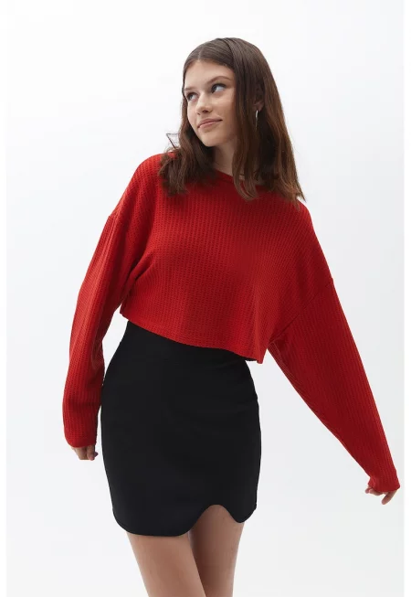 Уголемен къс пуловер