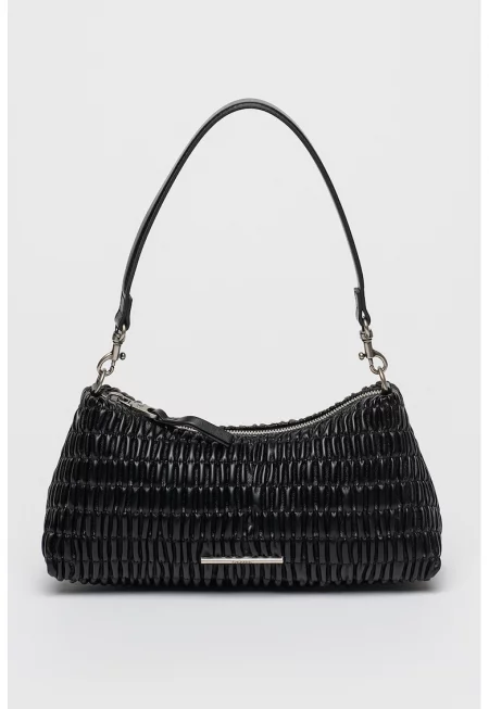 Чанта за рамо от еко кожа с набирания - Черен