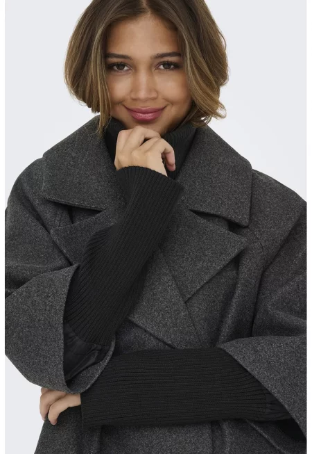 Късо палто Hannah с дизайн 2 в 1