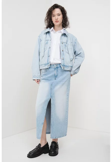 Късо яке от деним