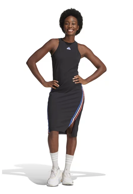 Права рокля с цепка встрани