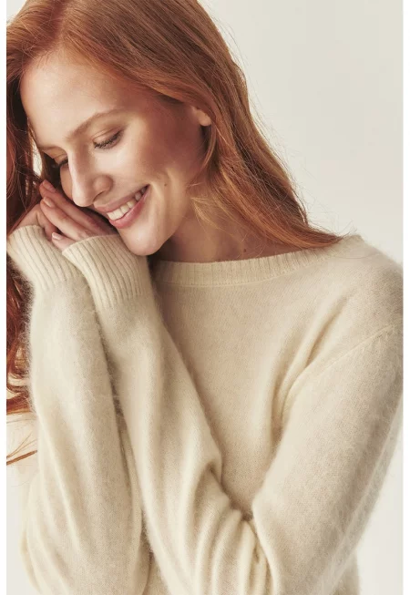 Вънен пуловер - Слонова кост