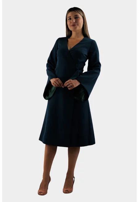 Застъпена миди рокля