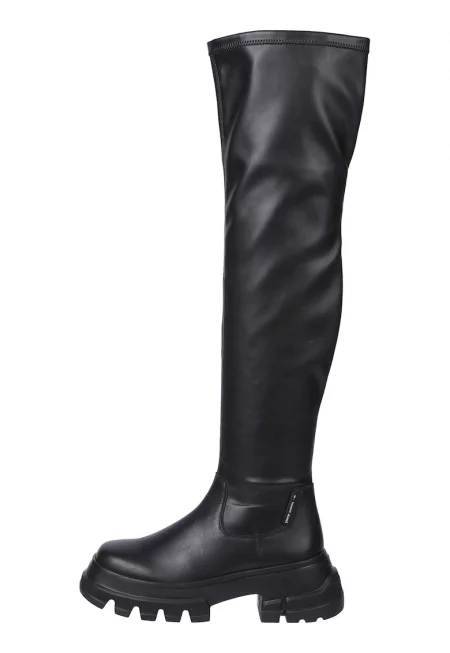 Ботуши от еко кожа - Черен