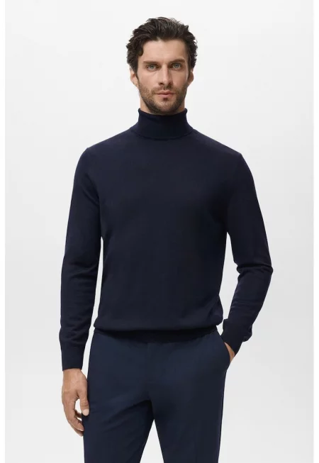 Фино плетено поло от вълна