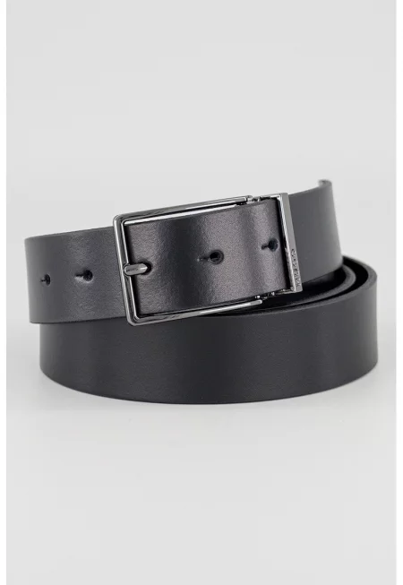 Кожен колан с метална тока