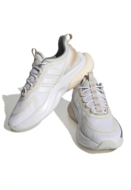 Спортни обувки AlphaBounce+ с мрежести зони