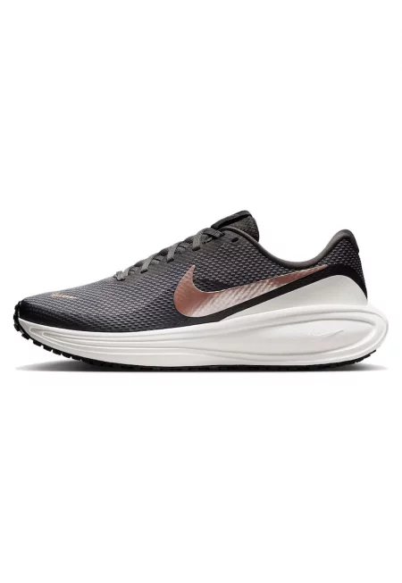 Спортни обувки  Revolution 8 HJ8485200