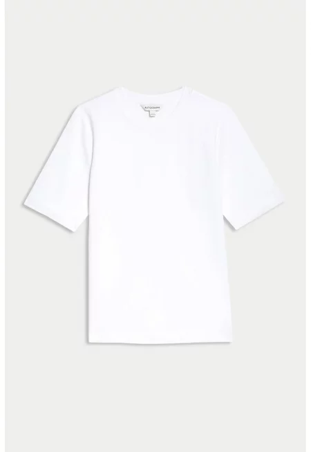 Тениска с овално деколте