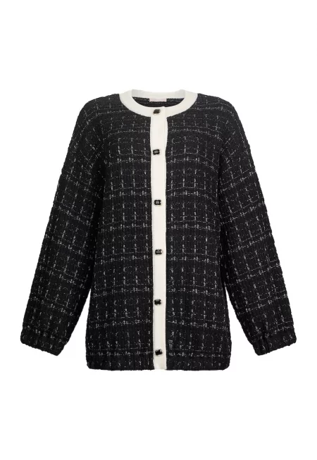 Уголемено плетено яке с бижутерски копчета