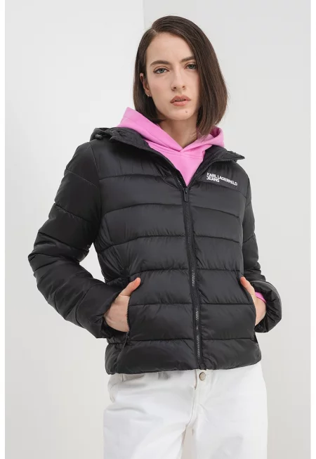 Зимно капитонирано яке с джобове встрани