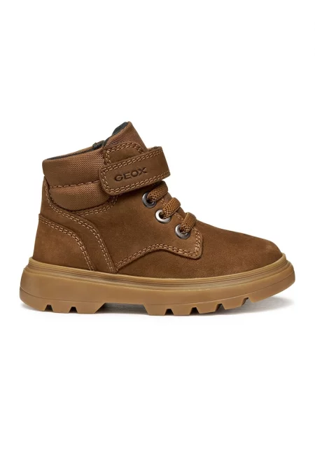 Боти от текстил и набук