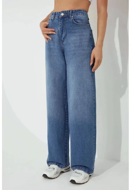 Дамски дънки  деним - свободна кройка - нормална талия - дълга дължина - сини