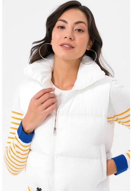 Капитониран къс елек