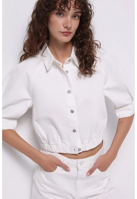 Къса риза със средни ръкави