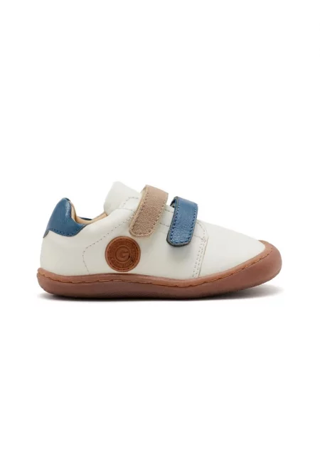 Кожени спортни обувки с велкро - Бял