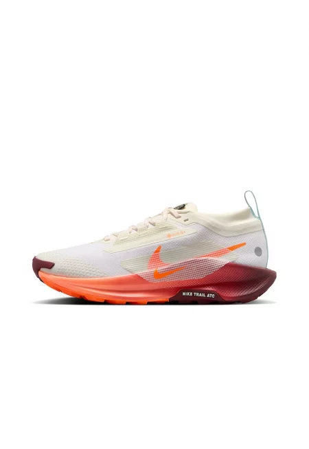 Непромокаеми обувки Pegasus Trail 5 GTX за бягане - Бял/Мандарина