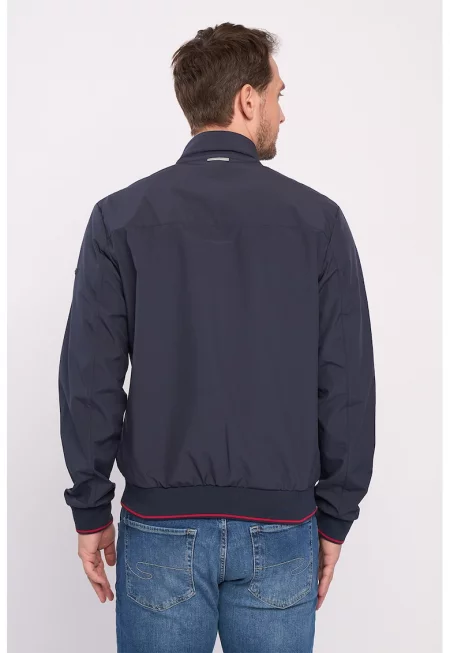 Олекотено яке с джобове с цип