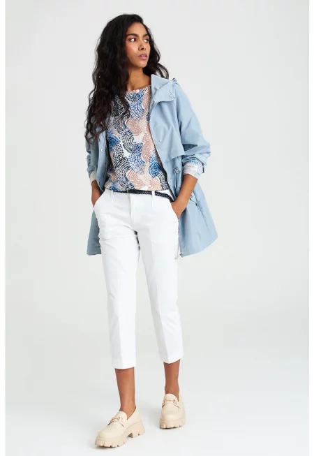 Парка с качулка и ръкави реглан