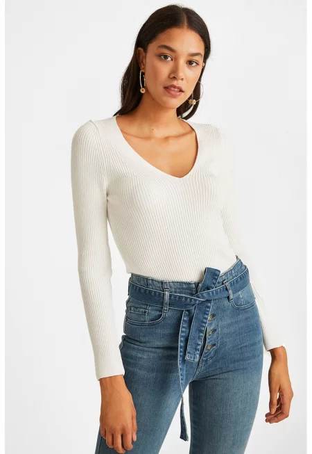 Плетен пуловер с модал с шпиц