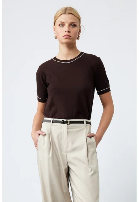 Пуловер с къси ръкави