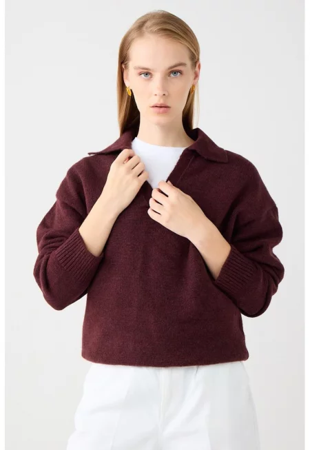 Свободен пуловер с яка - Бордо