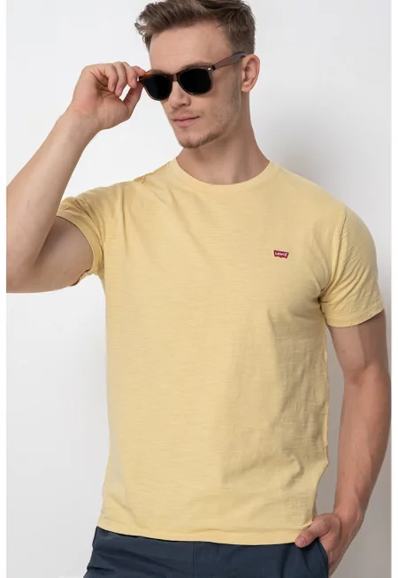 Тениска с овално деколте