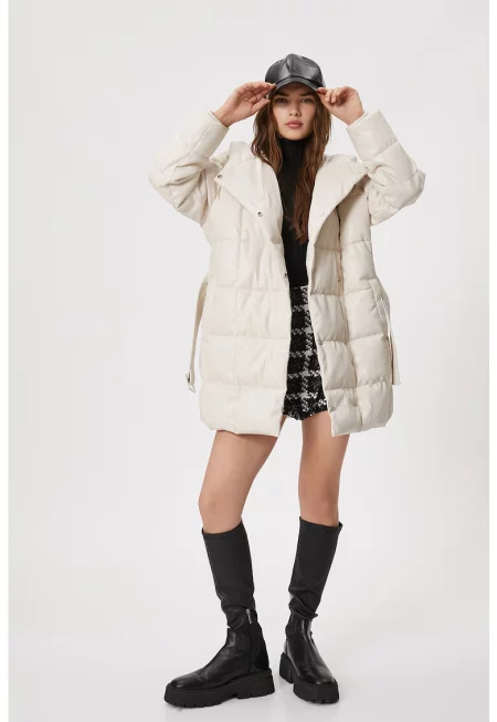 Зимно яке от еко кожа с връзка