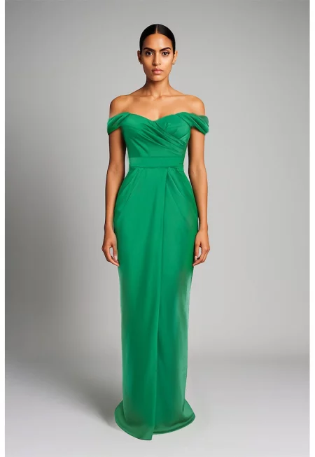 Дълга сатинирана рокля с голи рамене - Зелен