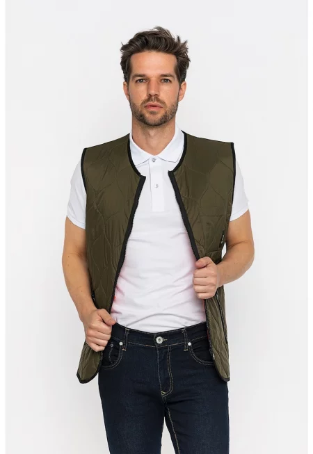 Елек с джобове встрани