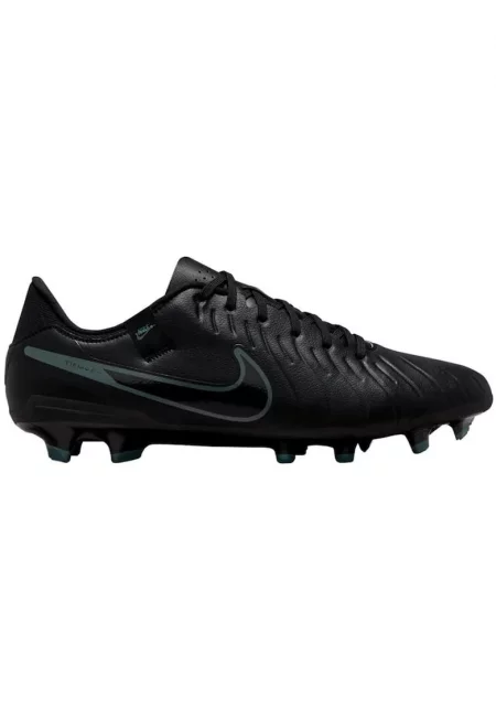 Футболни обувки  черни - кожени - за естествена и изкуствена трева