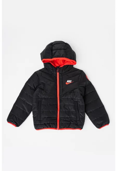 Капитонирано яке с лого