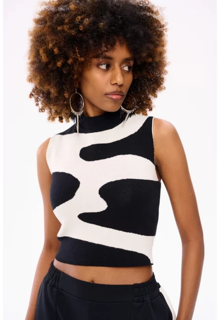 Къс топ с яка Deyon