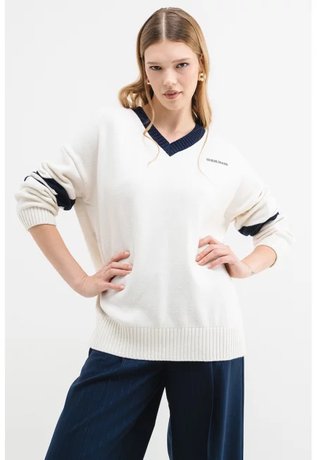 Пуловер с вълна