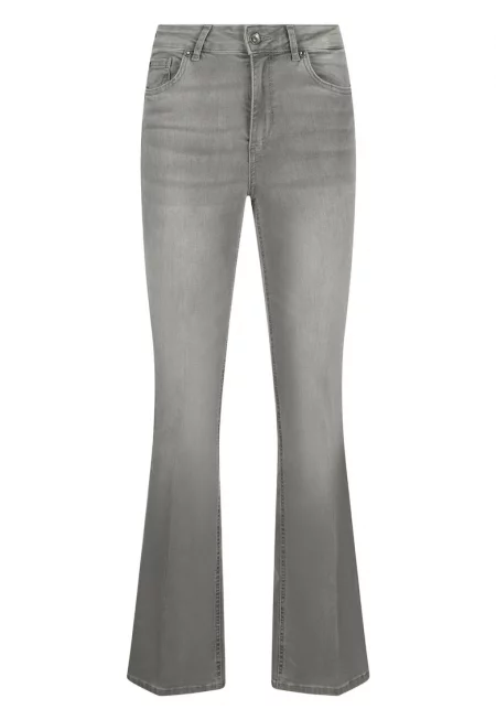 Разкроени дънки с висока талия