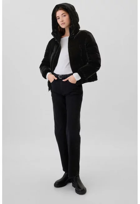 Ватирано късо зимно яке с качулка - Черен