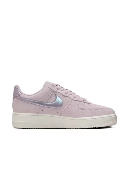 Дамски спортни обувки  wmns air force 1 '07 se suede - HJ4401-001 - 35 5 - лилави