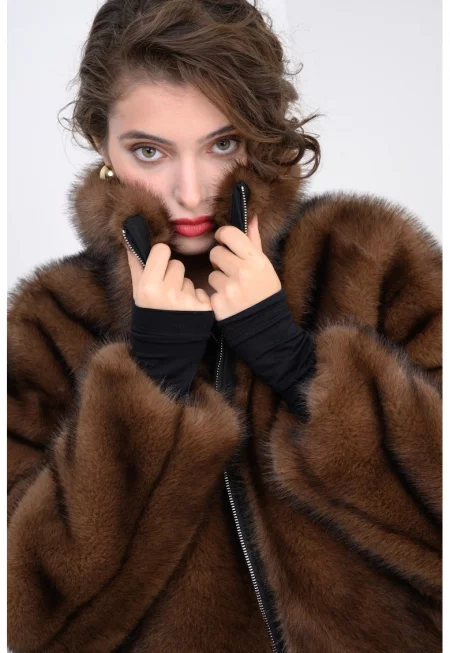 Двуредно късо сако с еко пух - Кафяв