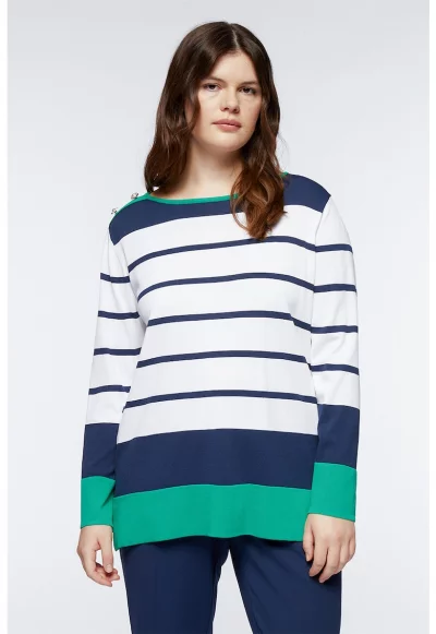 Фино плетен пуловер с райе