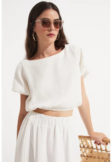 Къса блуза с къси ръкави