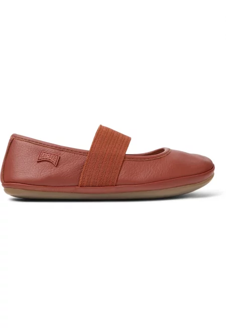 Кожени пантофки Right 8469 с анатомичен дизайн и еластична каишка - Тъмночервен