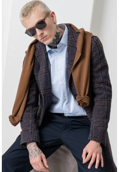 Памучна риза с дълги ръкави и маншети с копчета