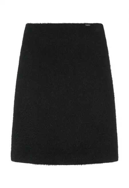 Права пола с едноцветен десен