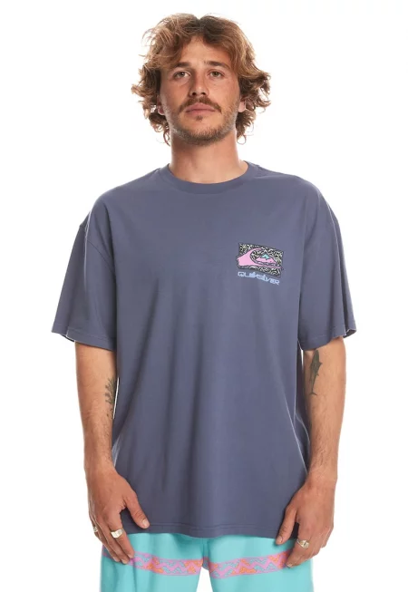 Тениска с шарка на гърба