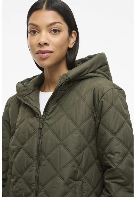 Зимно капитонирано яке с качулка