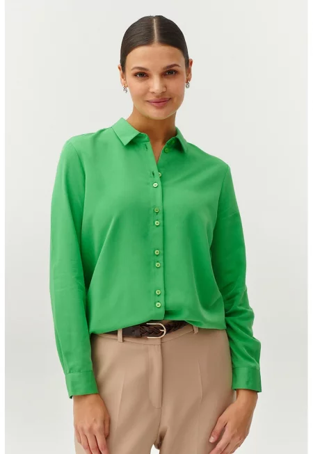 Едноцветна риза с класическа яка - Зелен