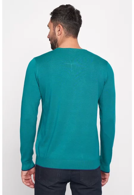 Фино плетен пуловер