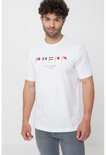 Тениска с овално деколте и бродерии - Червен/Светлокафяв/Бял